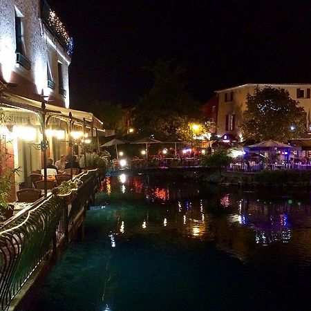 Studio De Charme Avec Sa Terrasse En Plein Coeur De Ville LʼIsle-sur-la-Sorgue المظهر الخارجي الصورة